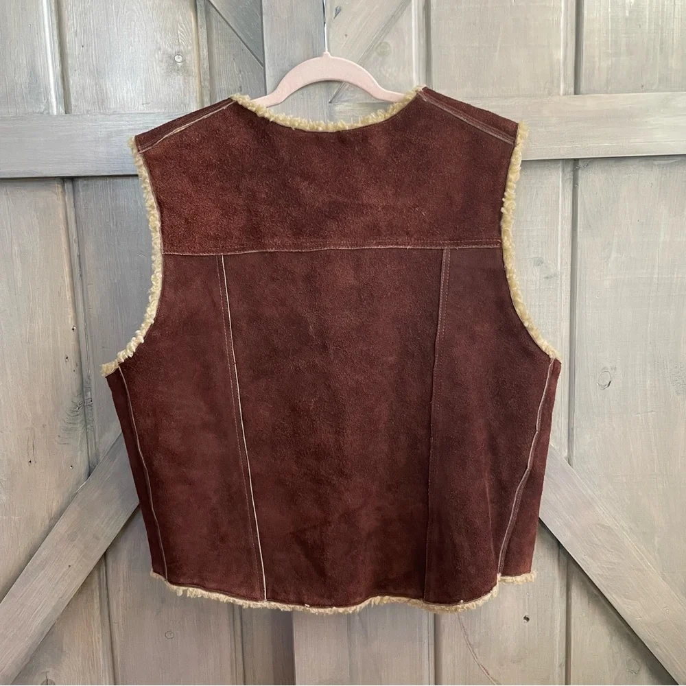 VTG Men’s 100% Leather and Sherpa Vest Brown 70’s‎ western cowboy rancher - Picture 3 of 6